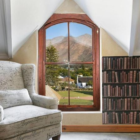 J'S Audacious Living Montagu Self Catering Apartment Екстериор снимка